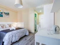 AYZ Villegas - 自動入住物業 卡尼利亚斯附近的飯店