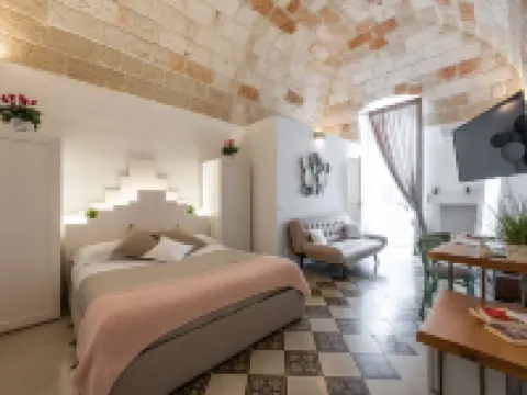 ダプリーレ ディモーレ ポリニャーノ・ア・マーレのホテル