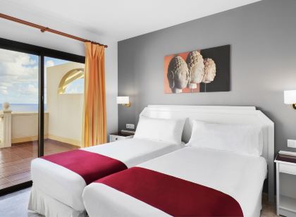 Elba Lucía Sport & Suite Hotel