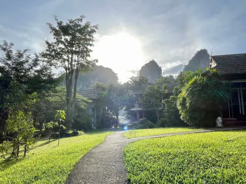 Montania Lifestyle Hotel Hotels in Phanom