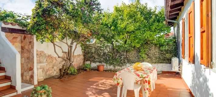 Cozy Sardinian Villa with Garden Hotels in Valledoria