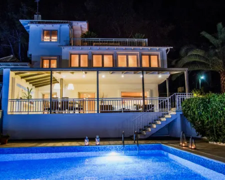 Danai's Secluded Paradise - Azure Coastal Dreams Hotels in Sane
