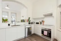 Stunning Sydney Home 8 Hotels in Millers Point