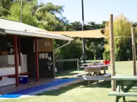 Golden Bay Holiday Park Hotels in Parapara