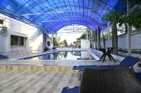 Sapphero Resorts A Unit of Shri Sai Hospitality - Pools