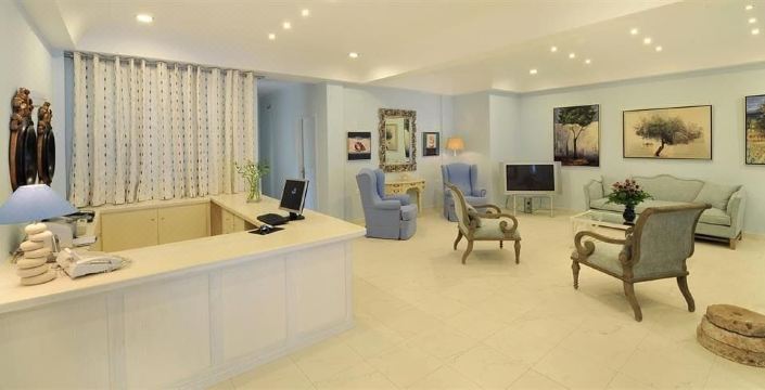 알레사네 비치 해변