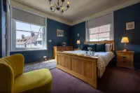 The Swan Inn Hotels in Midhurst