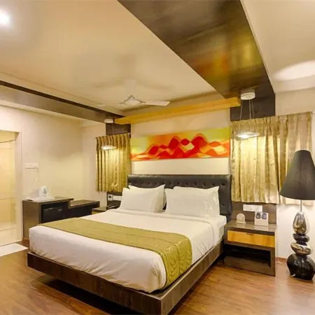 Hotel Chenthur Park
