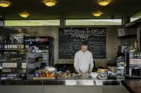 Ósar Hostel - breakfast