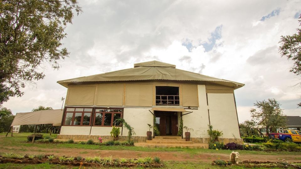 Kika Lodge
