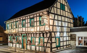 Land-Hotel Zum Schwan, Garni Weilerswist-Metternich 3 E-Ladepunkte