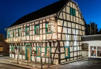 Land-Hotel Zum Schwan, Garni Weilerswist-Metternich 3 E-Ladepunkte Các khách sạn ở Weilerswist
