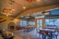 LaHermitage Resort