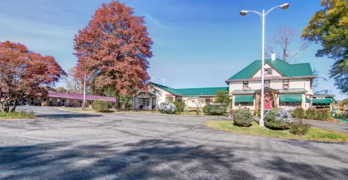 Hancock Motel Hotels in Berkeley Springs