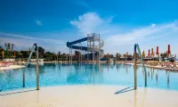 Kazela Apartments - Swimmingpools