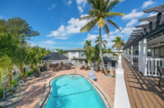 安娜瑪麗亞島旅館 - 熱帶小島