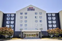 Fairfield Inn & Suites Atlanta Vinings/Galleria Hotels in Smyrna