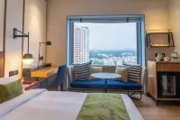 Hyatt Centric MG Road Bangalore Отели в г. 