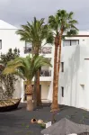 Vitalclass Lanzarote Resort Hôtels à proximité de : Playa del Jablillo