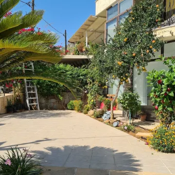 Villa George - Family Holidays