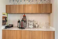 Microtel Inn & Suites by Wyndham Limon - breakfast