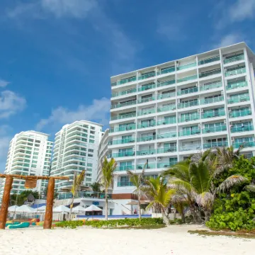Ocean Dream Cancun by GuruHotel Hotel dekat Pantai Mandala
