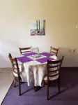 Sunflower Apartments Trinidad - parking