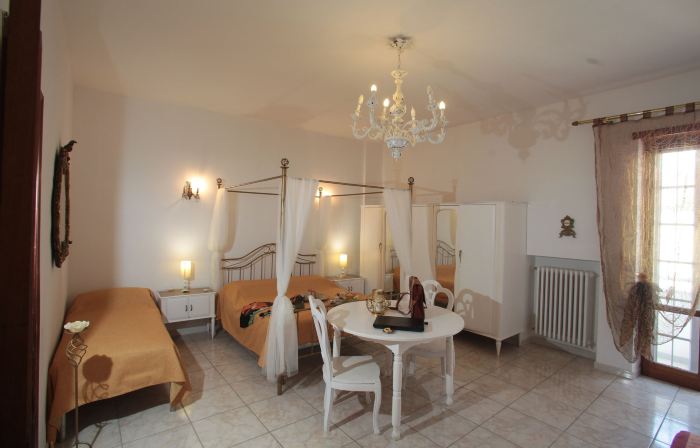 ZO. NE. Baroque B&B