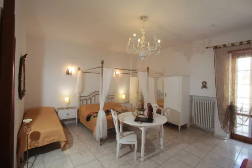 ZO. NE. Baroque B&B - 3-Star