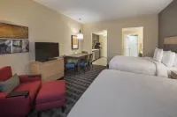 TownePlace Suites Ottawa Kanata - مسبح