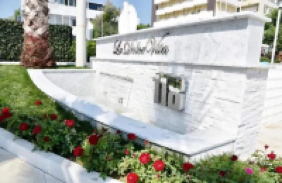 Meg Lifestyle Hotel & Apartaments