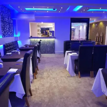 The Charles Hotel Отели рядом с достопримечательностью «Стадион «Пристфилд»»