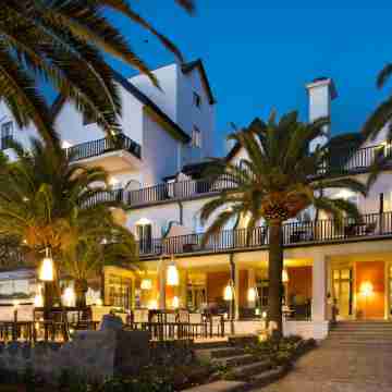 Catalonia Reina Victoria Hotel Exterior