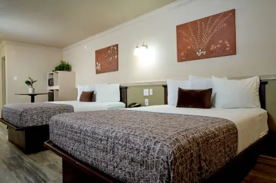 Family Garden Inn & Suites Hotel di 