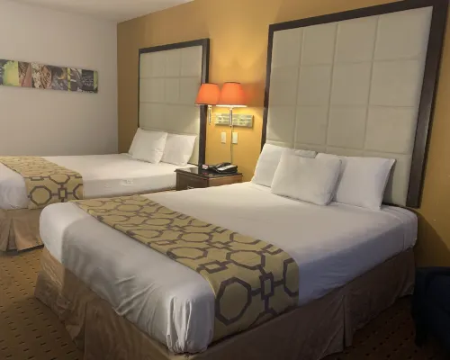 Brentwood Inn & Suites Hotels in Hobbs