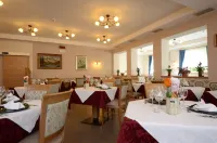 بارك هوتل أفيسيو