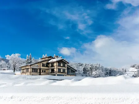 Yasuragiso Отели рядом со станцией Станция JR Naoetsu