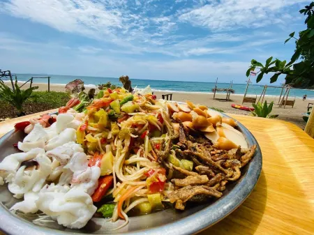 Klong Jark Bungalows Отели рядом с достопримечательностью «Khlong Chak Waterfall»