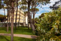 Aparthotel la Pineta Hotels in Eraclea