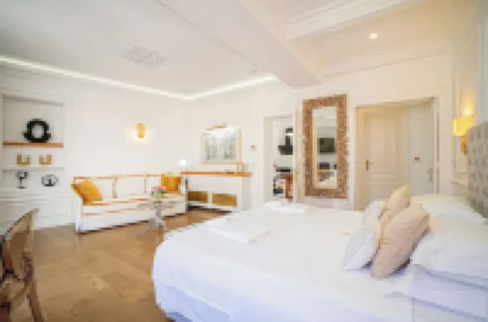 カーサ カレルギ