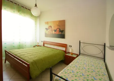 Italianway - Europa 29 - Trilocale Manhattan