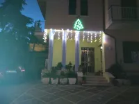 Albergo Villa Canapini Hotels in Sant'Albino