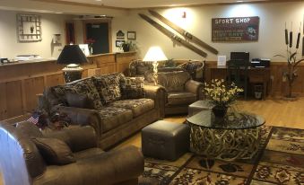 Flat Creek Lodge