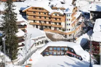 Boutique Hotel Diana Hotels in Pinzolo