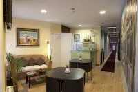 Pensión Jade Hotels in Laredo