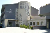 Mareneve Resort Hotel a 