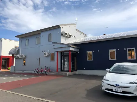 cress Отели рядом с достопримечательностью «Parent and Kid Tree»