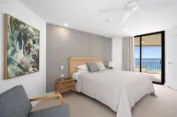 Coolum Caprice Hotels in Coolum Beach