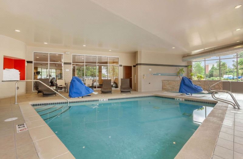 Cambria Hotel Denver International Airport photo 3