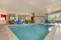 Cambria Hotel Denver International Airport - Pools